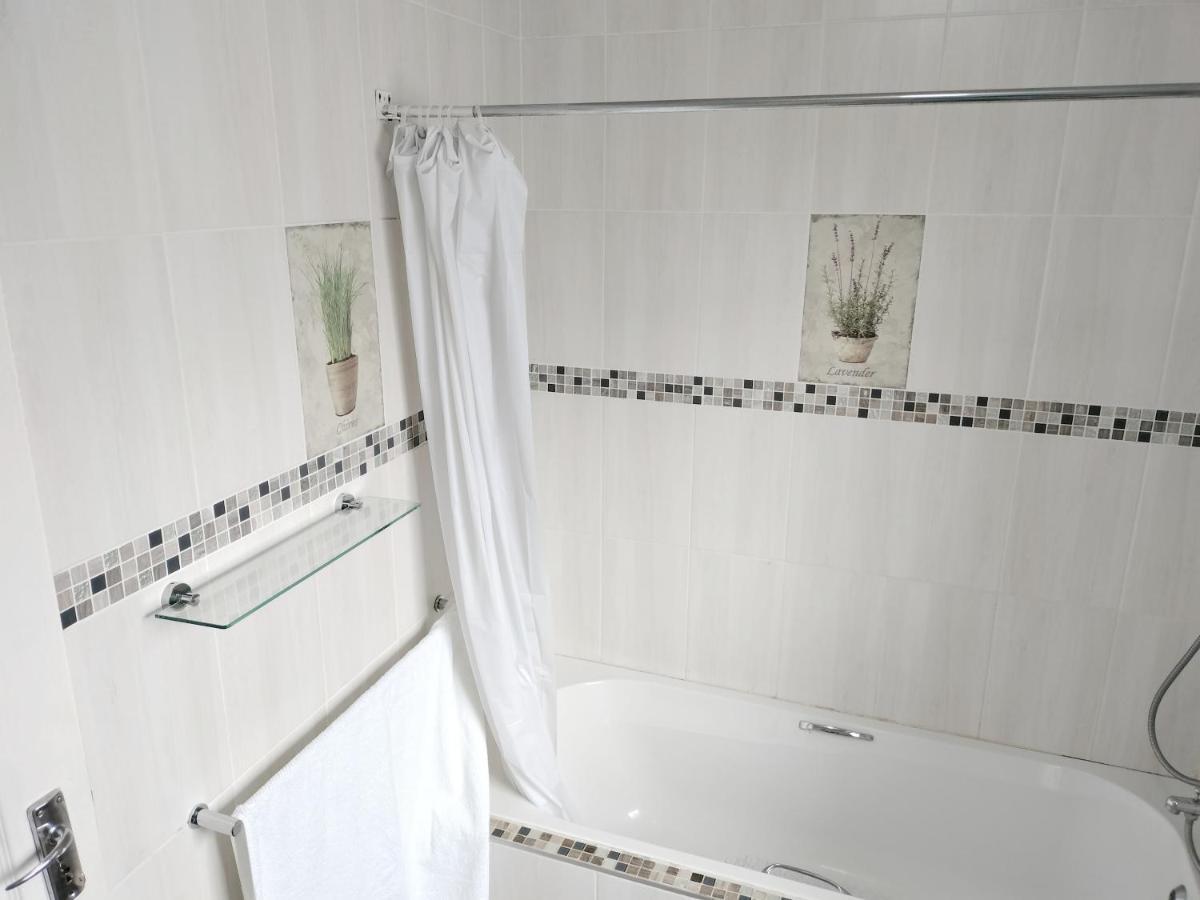 Sunrise Guesthouse Pretoria-Noord Esterno foto